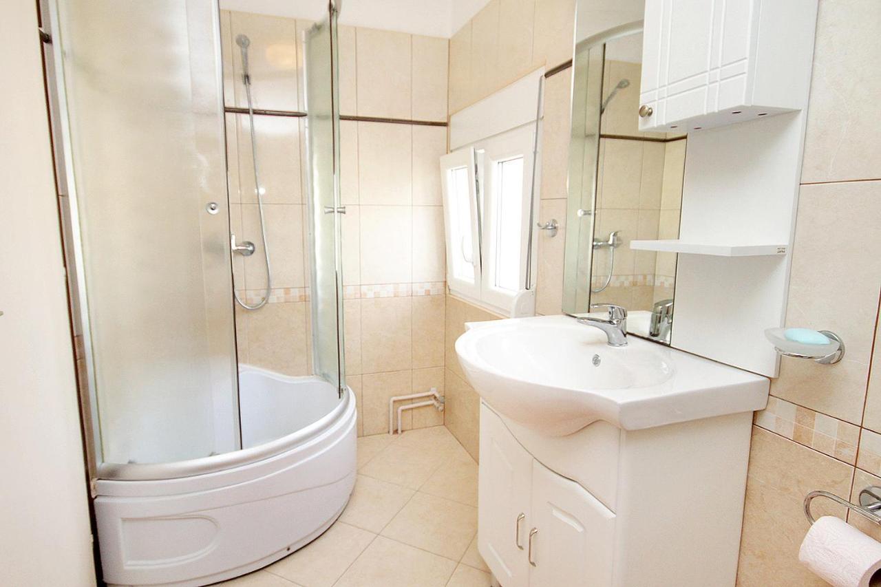 Apartments With A Parking Space Zadar - Diklo, Zadar - 5880 المظهر الخارجي الصورة