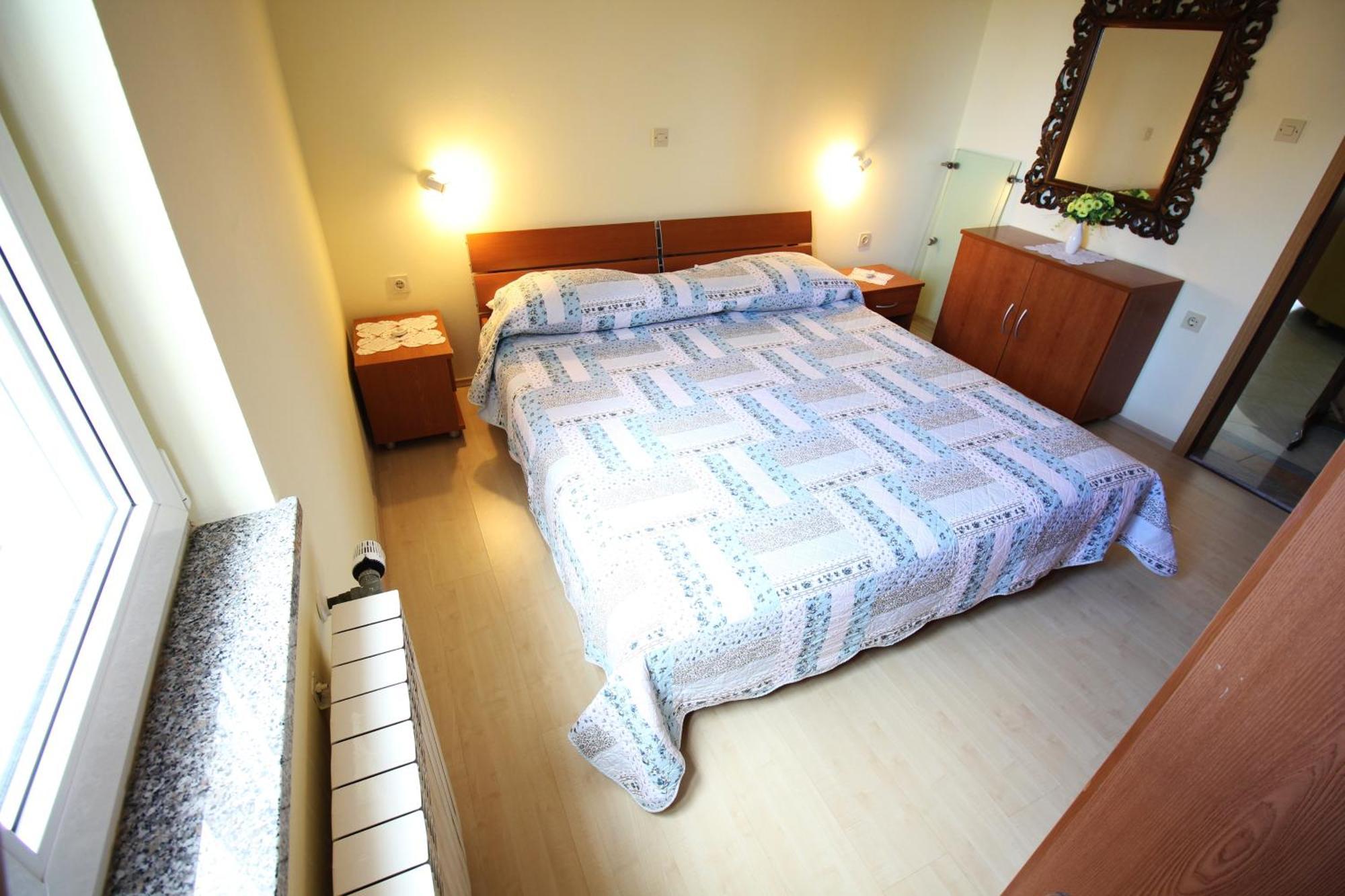 Apartments With A Parking Space Zadar - Diklo, Zadar - 5880 الغرفة الصورة