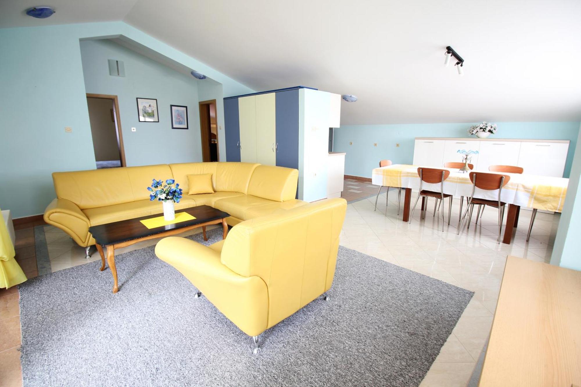 Apartments With A Parking Space Zadar - Diklo, Zadar - 5880 الغرفة الصورة